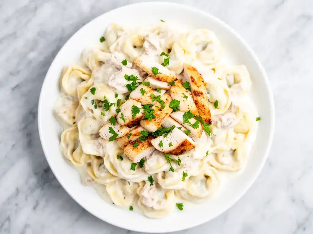 One-Pot Creamy Chicken Alfredo Tortellini: Best Easy Dinner 4 one-pot creamy chicken alfredo tortellini preparation steps